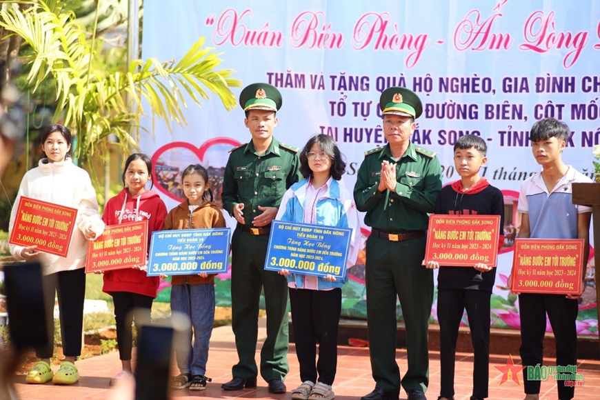 don thuan an tang qua hoc sinh